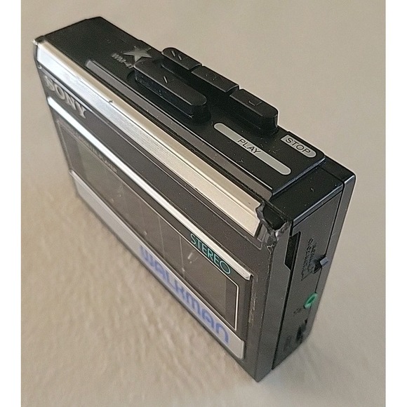 Vintage Sony Walkman WM-41 Cassette Player — Not Working — For Parts or Repair - Picture 3 of 7